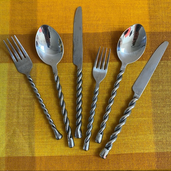 Gibson and Crofton Dining Set Of 6 Vintage Stainless Steel Flatware